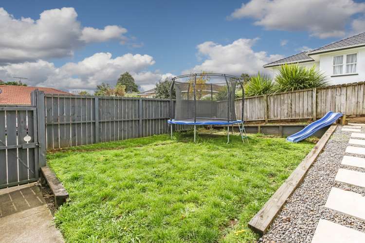 11 View Road Papakura_16