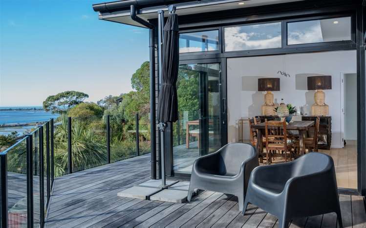 29 Soleares Avenue Mount Pleasant_36