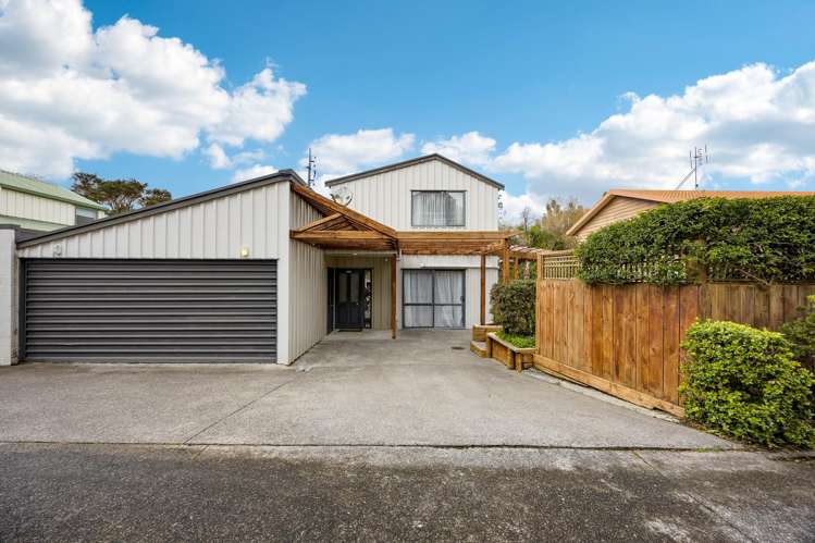 10B Elliston Crescent Stanmore Bay_24