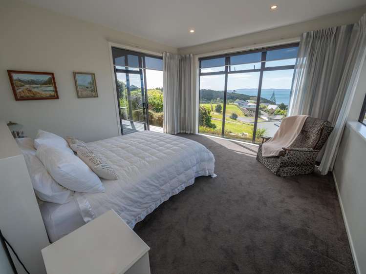 6 Sunrise Place Cable Bay_17