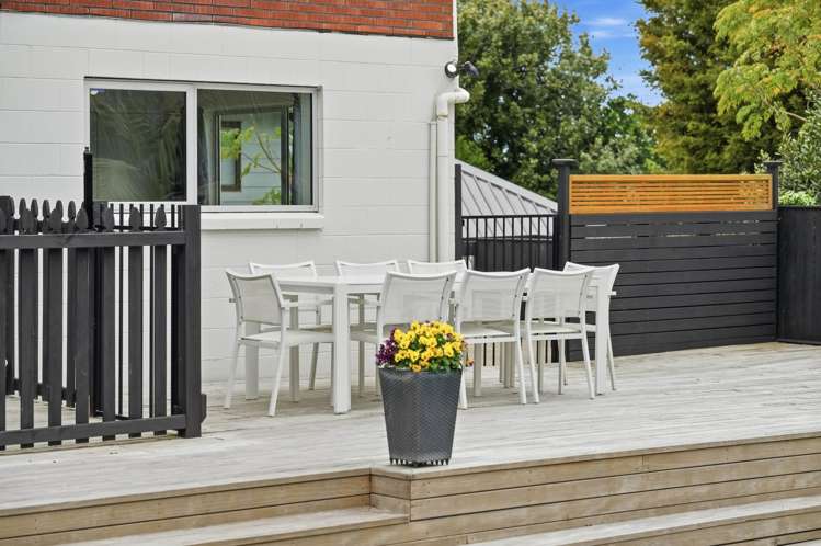 2/3 Bronwyn Place Torbay_11