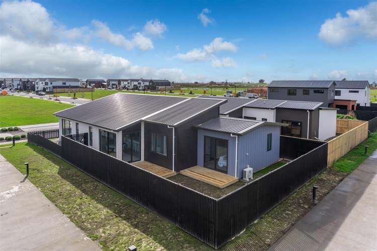 11 Earp Crescent Chartwell_27