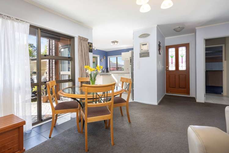 3/8 West Lynn Road Titirangi_8