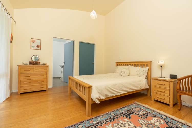 85 Abbey Caves Road Abbey Caves_10