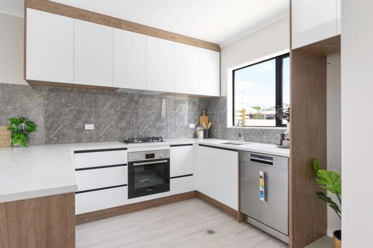 4/137 Avalon Drive Nawton_1