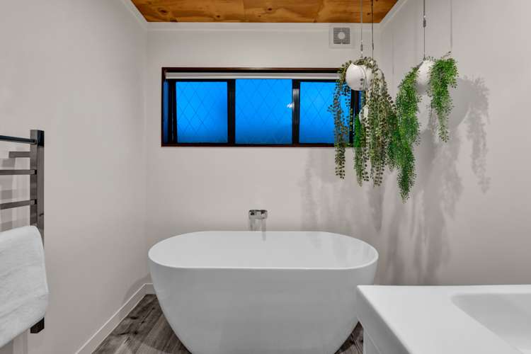 76a Paynters Avenue Strandon_14