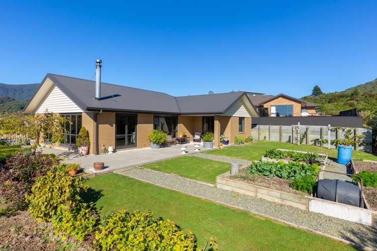 30 Harbour View Heights Picton_15