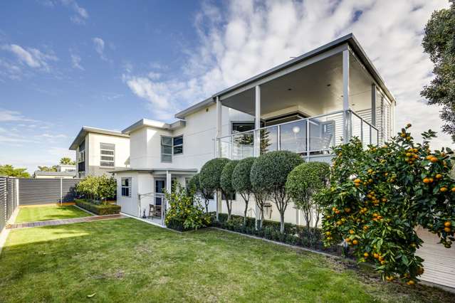 Style, space, and sophistication by the sea