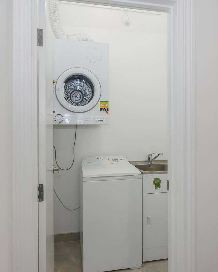 171 North Road North East Valley_20