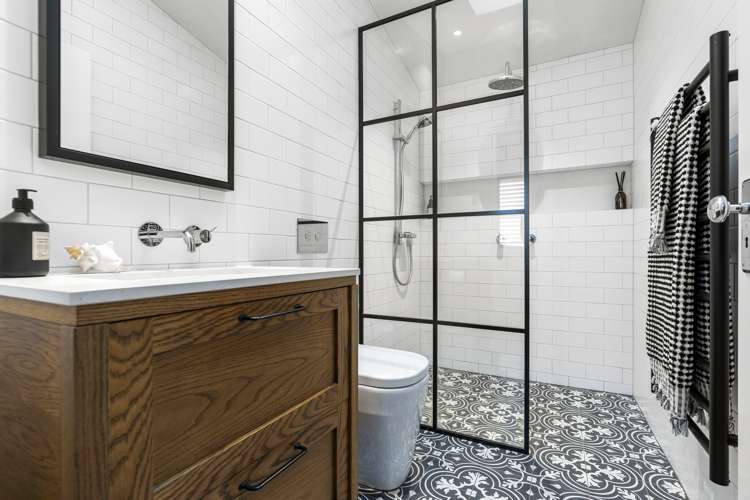 20 Kiwi Road Stanley Point_11