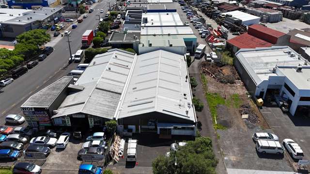 CBRE | 560sqm Sought-after Standalone