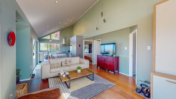 670 Findlay Road Miranda_13