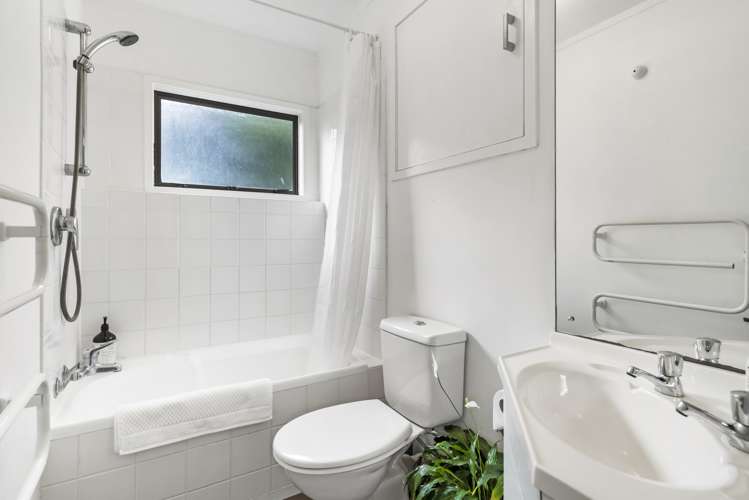 20 Godden Crescent Orakei_20