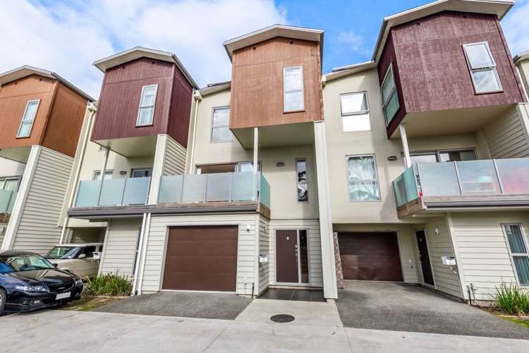 8/147 Albany Highway Unsworth Heights_0