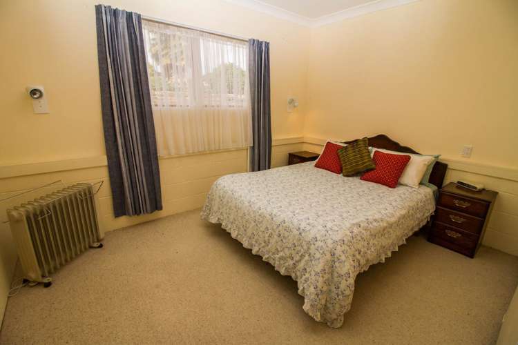 182 Golf Road Taumarunui_11