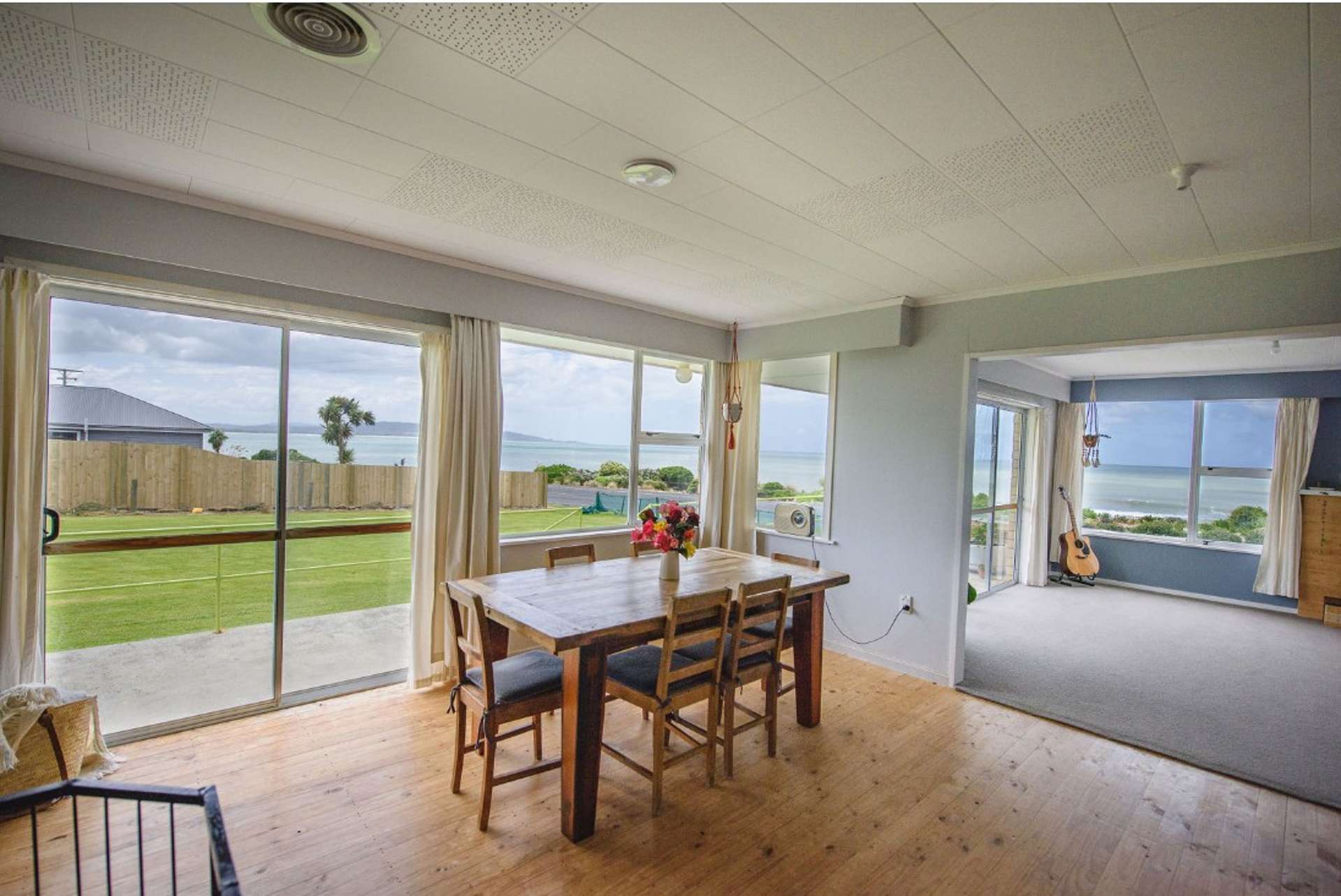 1302 Kaka Point Road Kaka Point_0