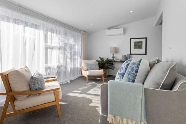 Look First Home Buyers! Seaside Living...