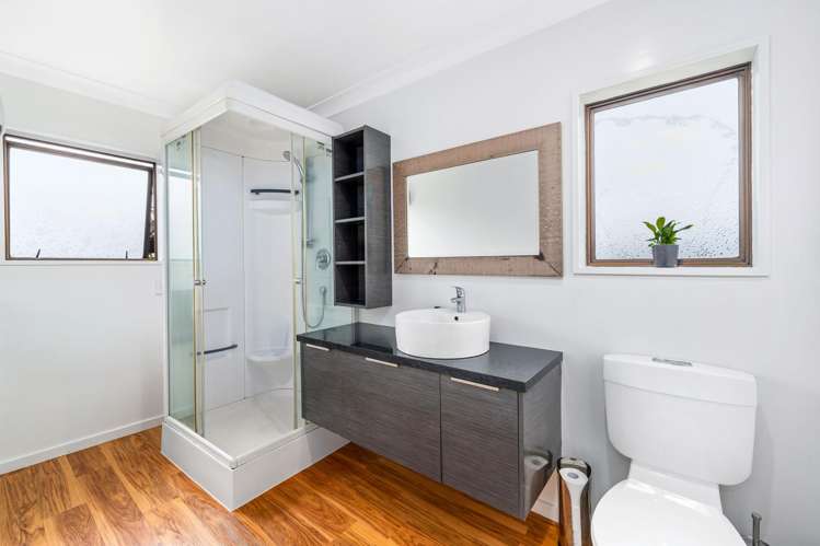 25 Westfield Avenue Templeton_18