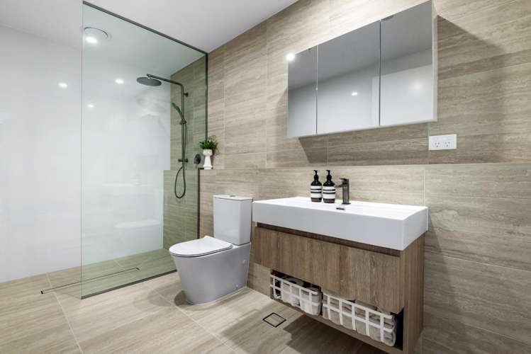 G01/12 Marlborough Crescent Hobsonville_7