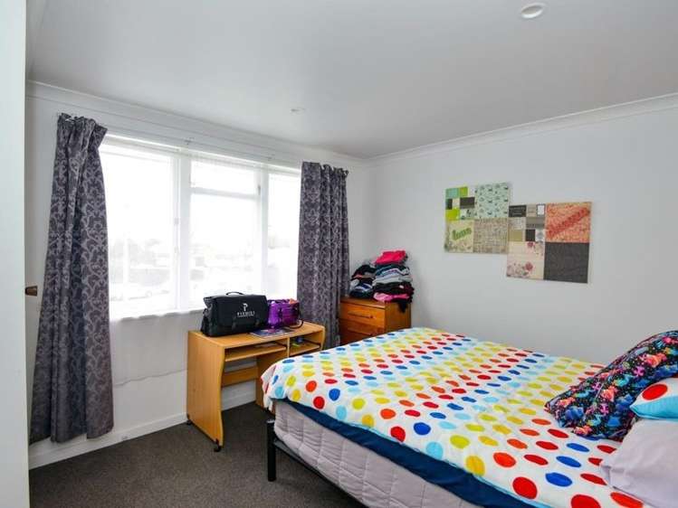 1012 Cobham Place Raureka_2