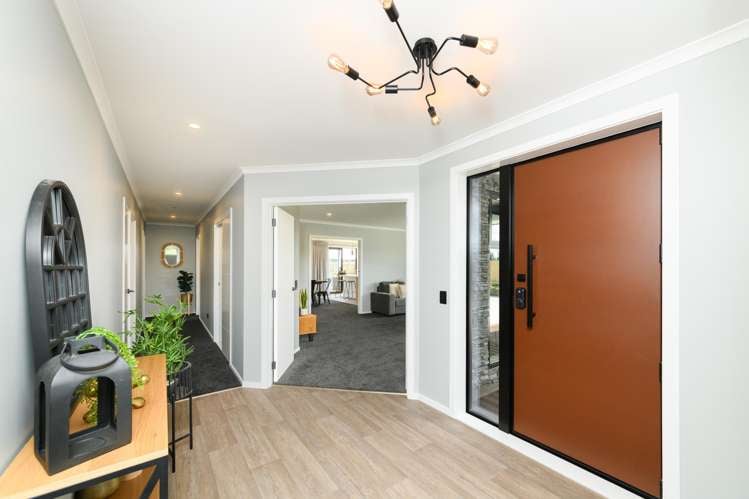 27 Reid Line West Feilding_5