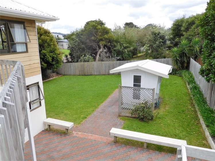 10 Braddock Grove Pauanui_14