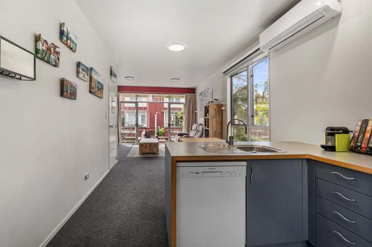 64/1420 Hamurana Road Mourea_11