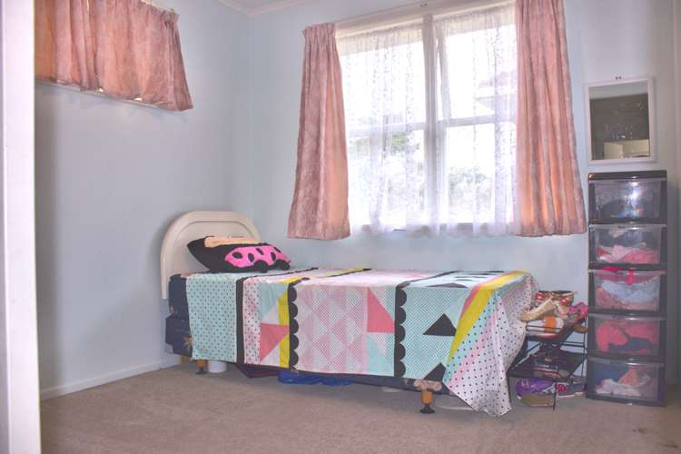 23 Laura Street Kelston_10