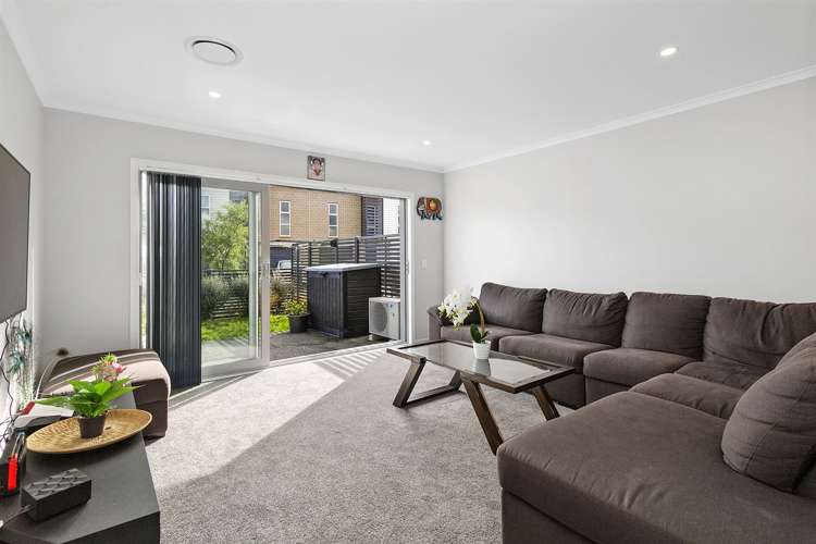 34 Bluff Road Porirua_7