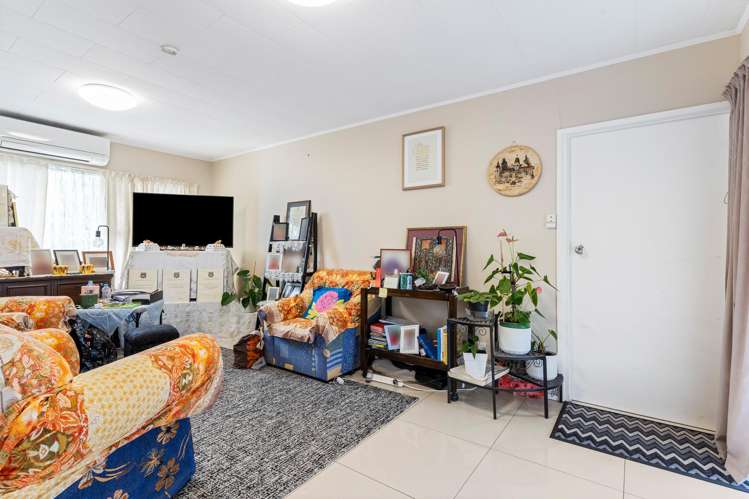 20 & 22 Ben Lora Place Mangere East_3