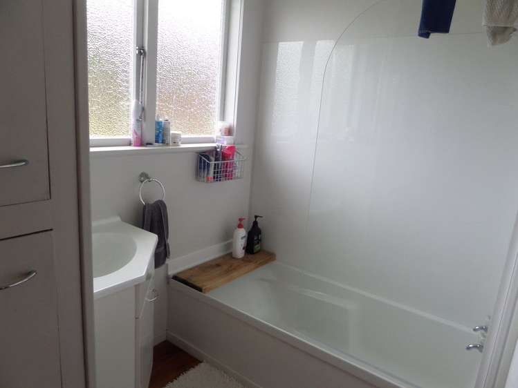 20 Daniell Street Featherston_17