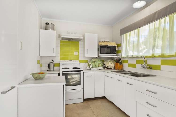 2/10 Hunter Street Hamilton Lake_10