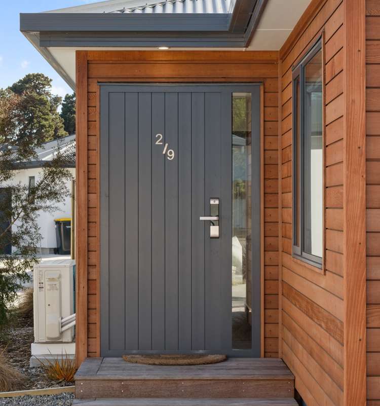 2/9 Raupo Street Bromley_9