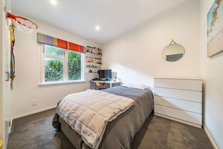 42 Lohia Street Khandallah_12