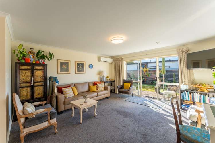 2/21 Preston Street_2