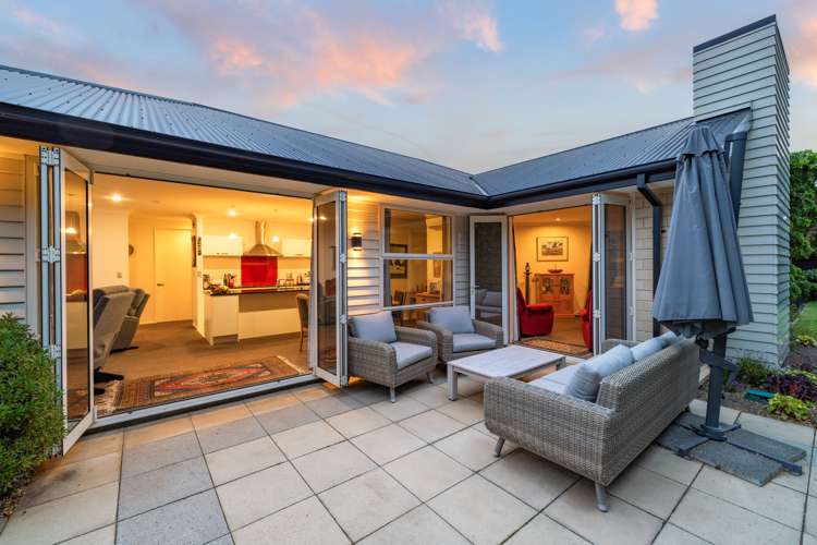 11 Breton Close Northwood_6