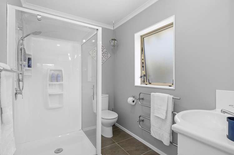 103 Kirton Drive Riverstone Terraces_12