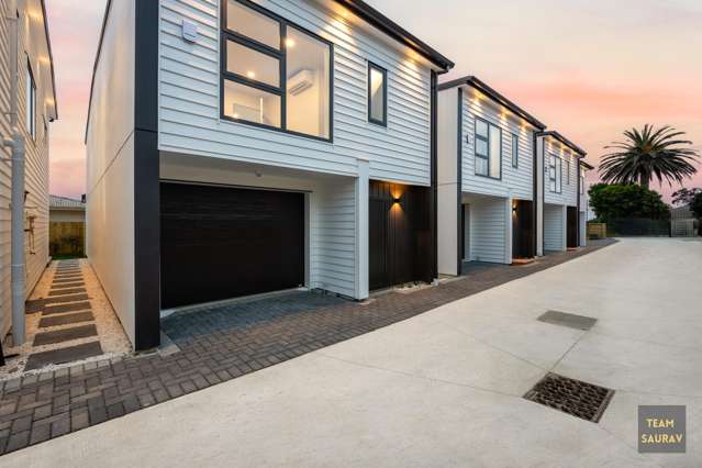 Stunning New build standalone Home in Papatoetoe!