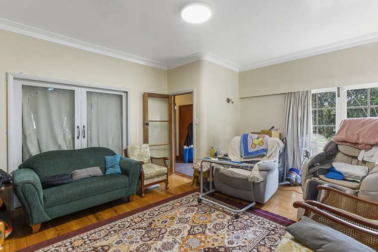 293 Massey Road Mangere East_10