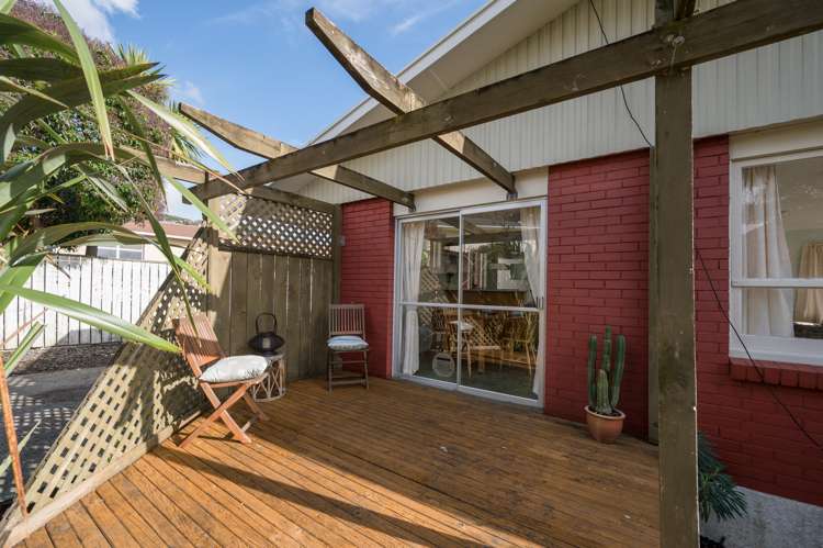 29 Churchill Avenue Richmond_7