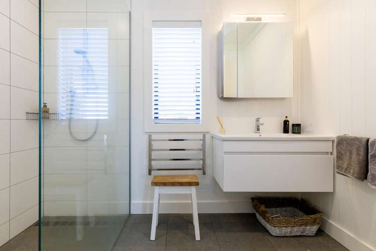 2/675 Whangamata Road Kinloch_18