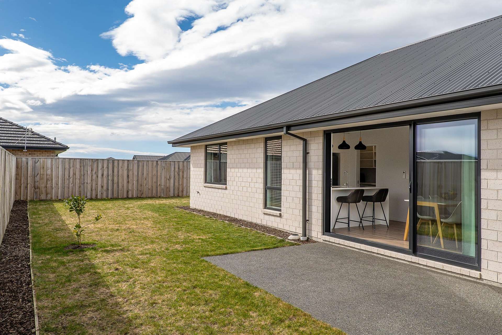 6 Bob Reid Crescent Darfield_0