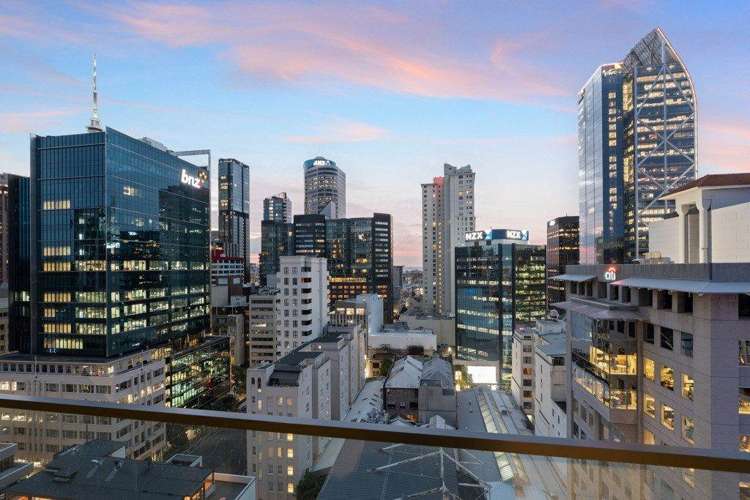 1607/10 Commerce Street City Centre_8