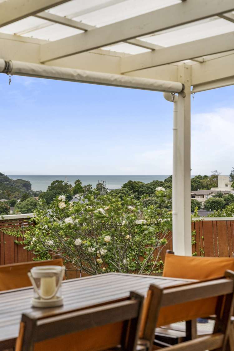 5 Rakau Views Orewa_23