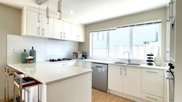 137b Ridge Road Howick_25