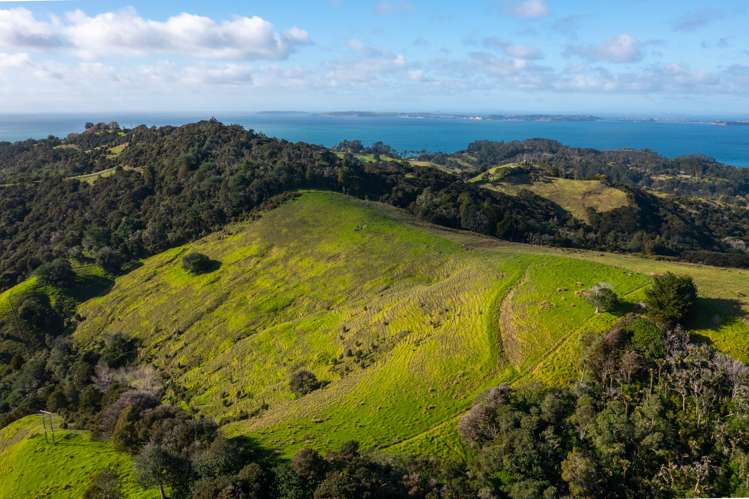 159 Weranui Road Waiwera_7