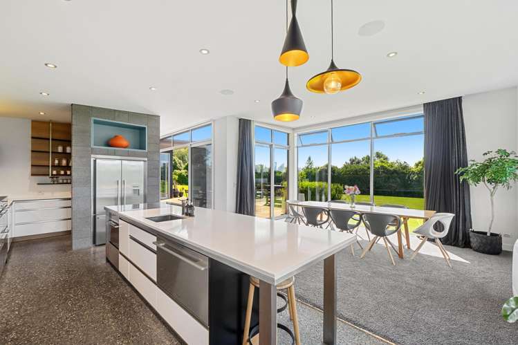 23-25 Black Road Otatara_8