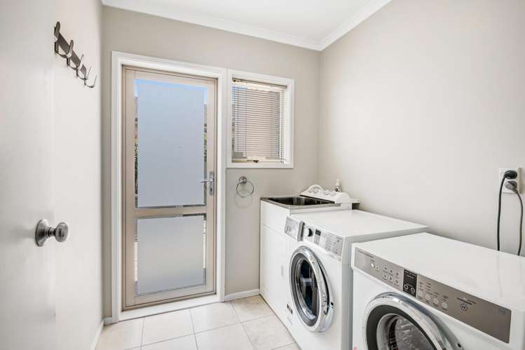 7 Kingtide Place Red Beach_16