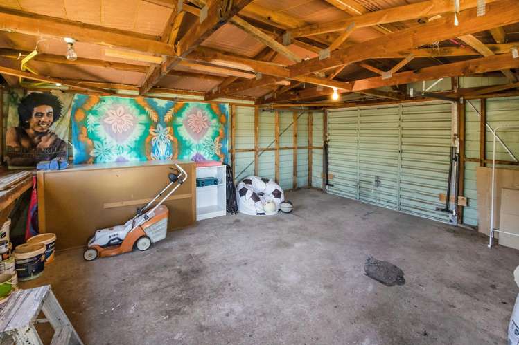 94 Caldwell Street Brockville_24