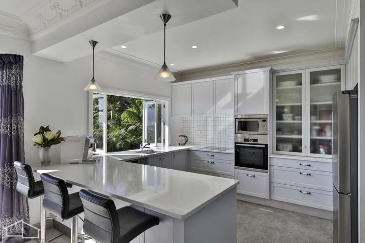 258 Konini Road Titirangi_19